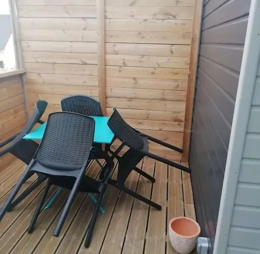 Entre Terre Et Lejlighed